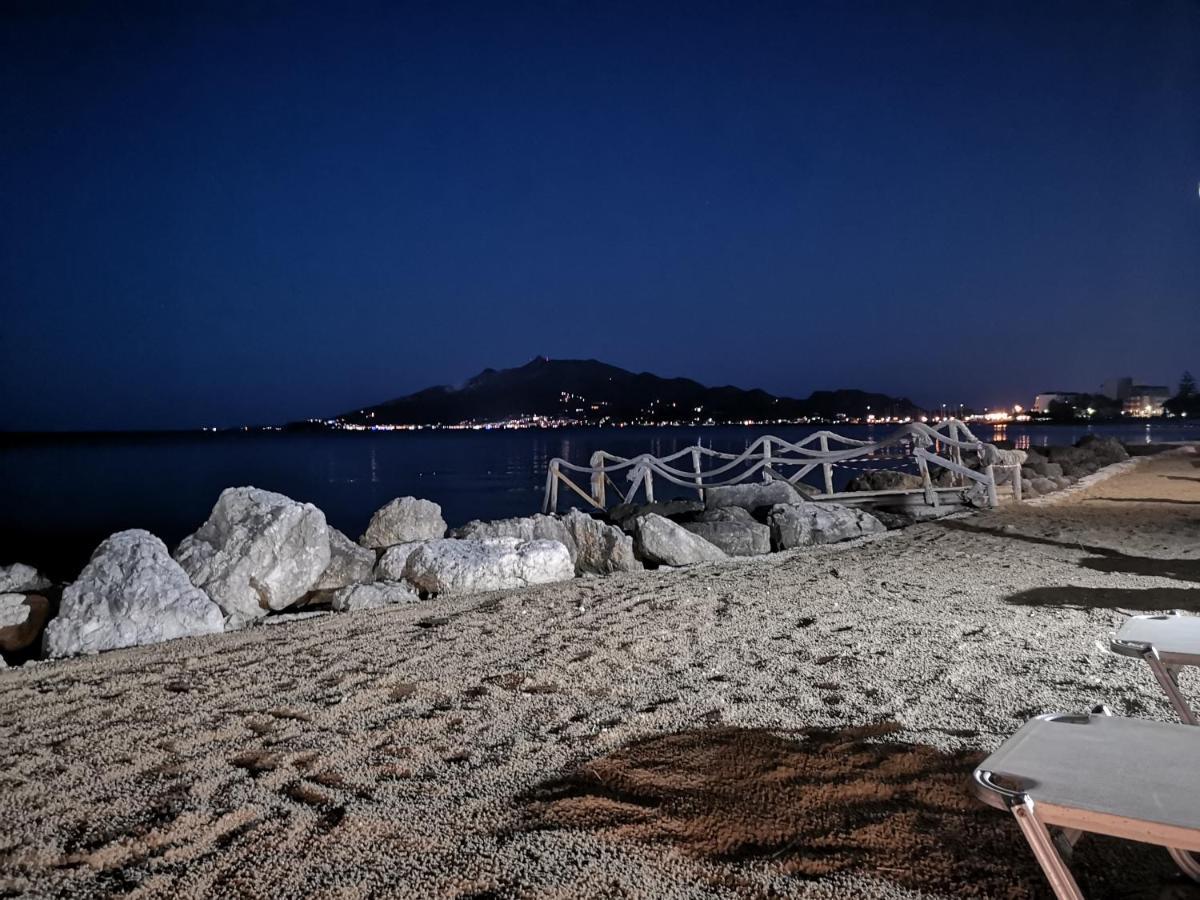 Point Ephemere Beachfront Apartments Zakynthos Exterior photo